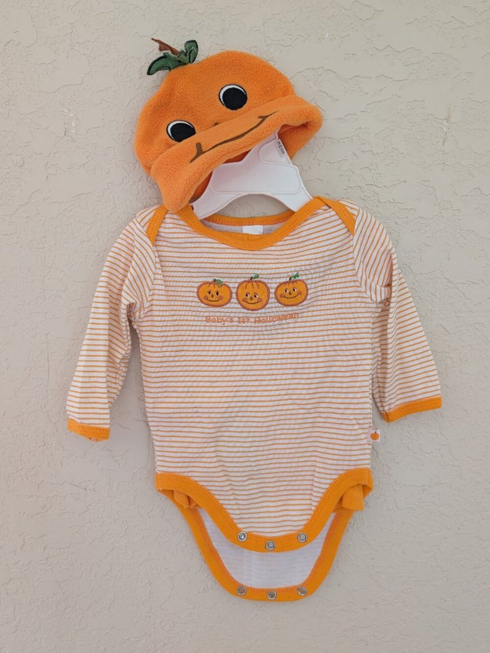 Vintage BabyGear 90's Baby 3 Piece Set Clothes Halloween Pumpkin Hat 3-6 months